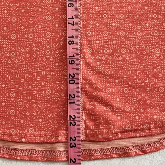 L.L. Bean Streamside Tee, Three-Quarter-Sleeve Splitneck, Coral/Orange Petite XS - Picture 6 of 10
